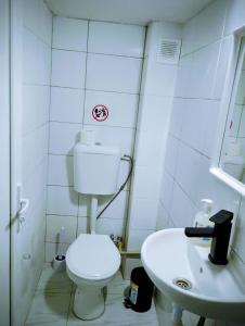 GuestHouse2 Karma369