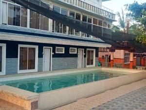 Royals bay view beach Resort