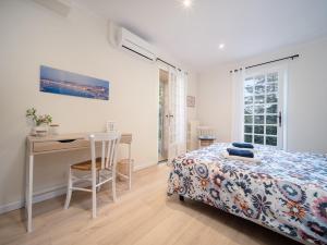 Bas de maison dans une oliveraie avec 2 suites parentales