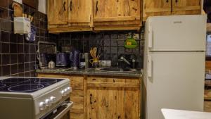 Chalet Mountain Deer