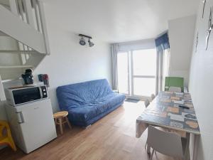 Appartement Rénové 4 Pers. Vue Mer à Fort-Mahon avec Parking - FR-1-482-157