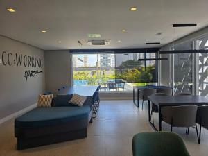 Studio com vaga e Máq. Lavar Roupa!