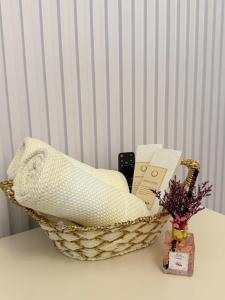 Aesthetic Condo Near Anjo World Free WIFI and Pool