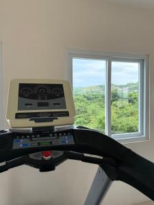 Aesthetic Condo Near Anjo World Free WIFI and Pool