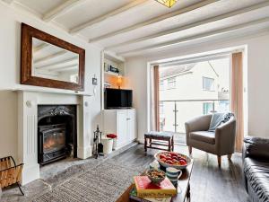 3 Bed in Brixham BX013