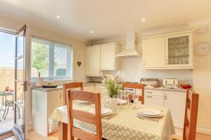 2 Bed in St. Issey oc-a32428