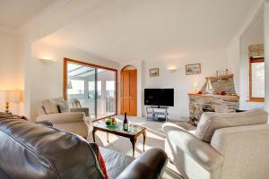 3 Bed in Porthleven oc-ingnoo