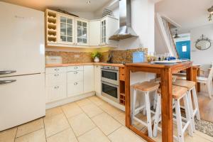 5 Bed in Pwllheli oc-monaxx