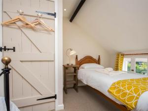 2 Bed in Bridport oc-dc110