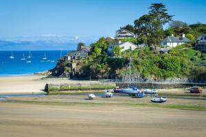 5 Bed in Pwllheli oc-monaxx