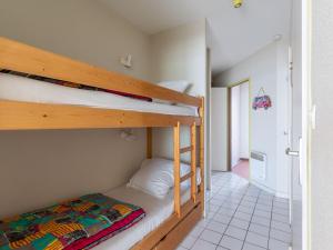 Mimizan Plage: Appartement 6 pers. avec balcon et parking - FR-1-50-114