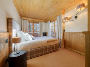 Chalet exquis à Courchevel 1850, près des pistes, jusquà 10 personnes - FR-1-772-5