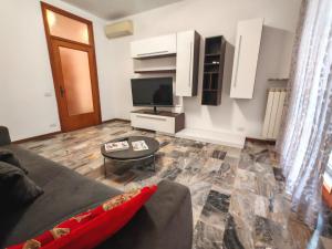 Sergios house 15th Venice free parking