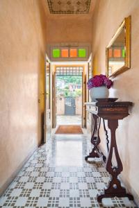 Villa Cecilia - pieds dans leau