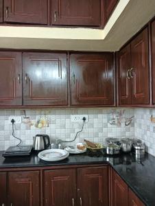 Sri Raghavendra Guesthouse Guntur శ్రీ రాఘవేంద్ర విడిదిల్లు గుంటూరు