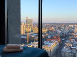 URBAN APARTMENTS Global - 22th Floor No 17 -Free Garage, Self Check-in