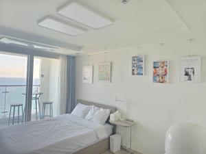 Sokcho Summitbay 1402 "Ocean View"