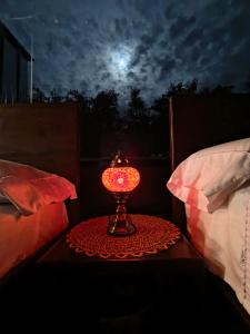 Cabaña privada Glamping via a termales