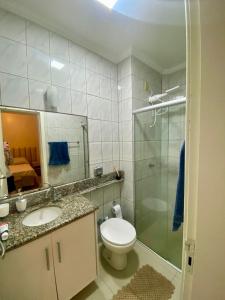 Alugo quarto - 200m da praia