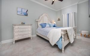 Phoenix Gulf Towers 1806