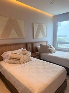 Apartamento Edificio Adalmar 804 con vista al mar