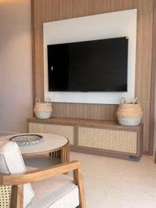 Apartamento Edificio Adalmar 804 con vista al mar