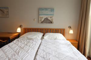 Strandstraße 32 - 04-43