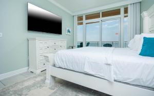 Phoenix Gulf Towers 1908