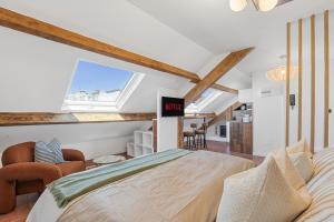 Studio sous les toits, Nice Centre