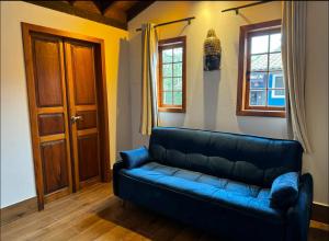 Casa Ágata Piscina à Beira do Rio na Mata, Camburi