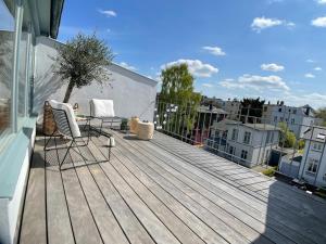 Helle Dachgeschosswohnung mit großer Südterrasse