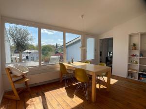 Helle Dachgeschosswohnung mit großer Südterrasse