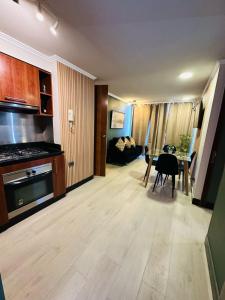 Estilo y comodidad en Providencia Suites 2 dorm 2 baños