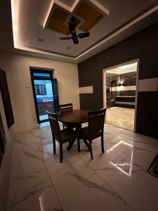 Giri home stay