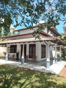 Amber villa