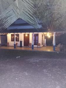 Amber villa