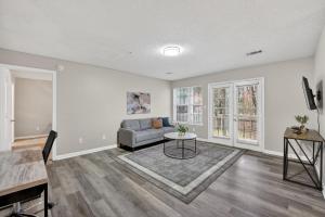 Spacious condo near Atlanta with great sleep