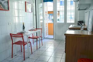 Appartamento con balcone - a 10 minuti dalla metro