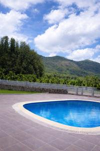 Mountain Escape I Hillside Private Estate Villa