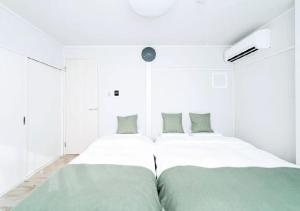 Alice JueQie 1minute walk to Horikiri Station ,Super convenient transportation ,Direct access to Narita Airport , Drugstore, convenience store, and shopping center downstairs