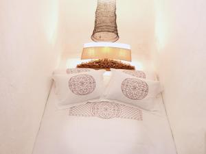 AFOURA HOUSES by K&K