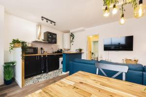 la deferlante - front de mer - centre - parking