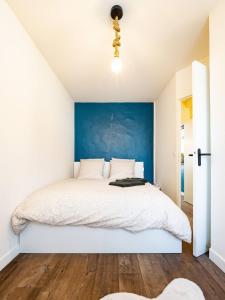 la deferlante - front de mer - centre - parking