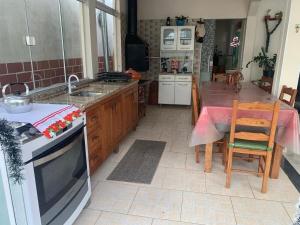 Cozy House in Praia da Cachoeira in Floripa