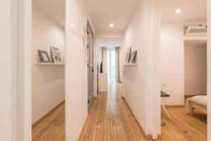 Lisbon Apartment Bairro Alto - Bica 1