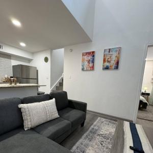 2BD DT Dallas l FIFA READY l 5 Min from Love Field