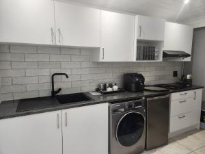 Secret garden hideaway