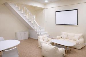 Caesars Corner 1 Bedroom House Entire Place