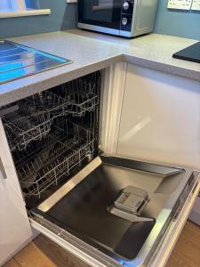 Botley House Stylish 2Bed with Garden & Parking