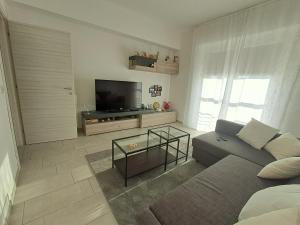 Al Roccolo Ferienwohnung mit Seeblick und Garten